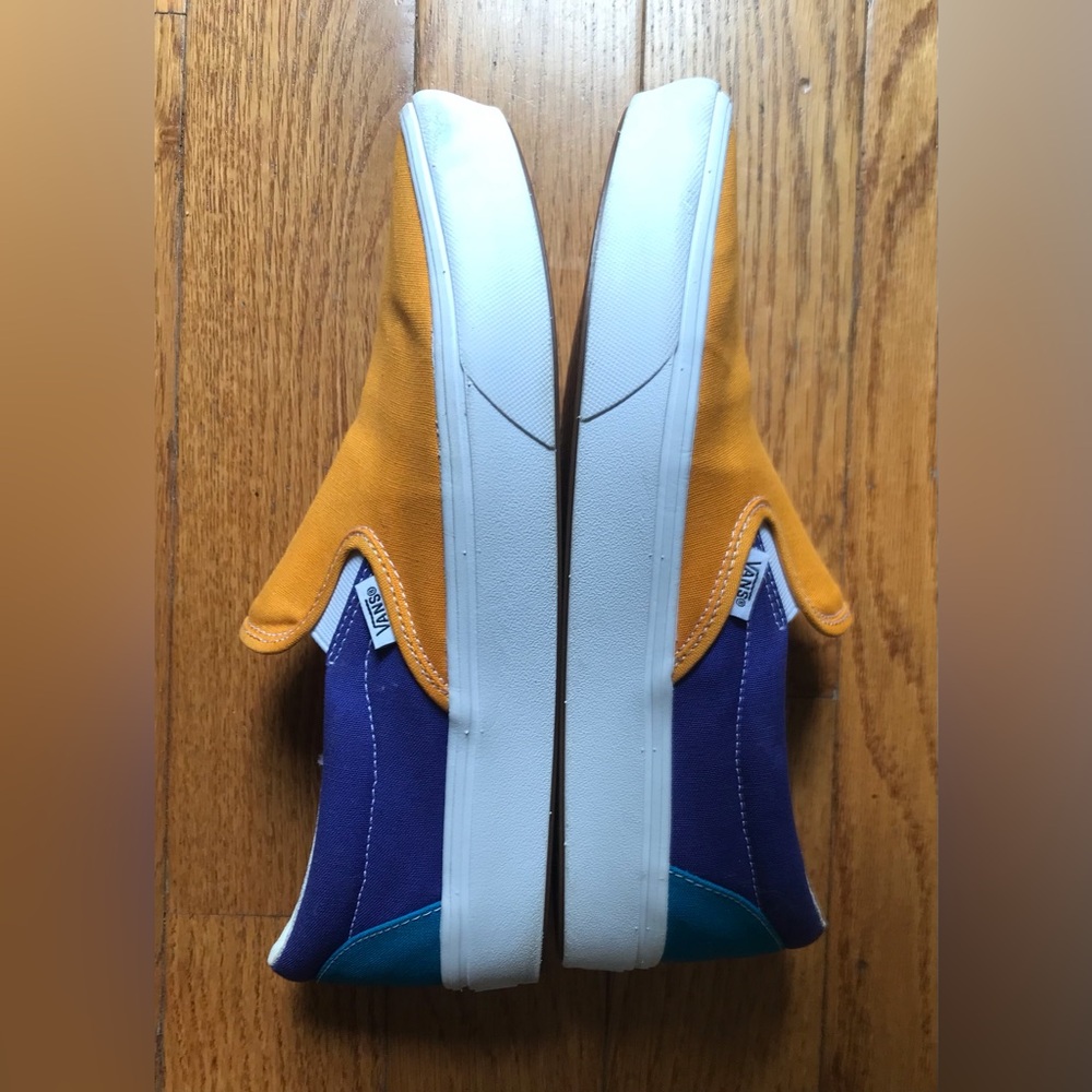 Vans Tri-color Retro Court Slip On Sneaker Unisex Men 9.5, Women 11 - Picture 7 of 8